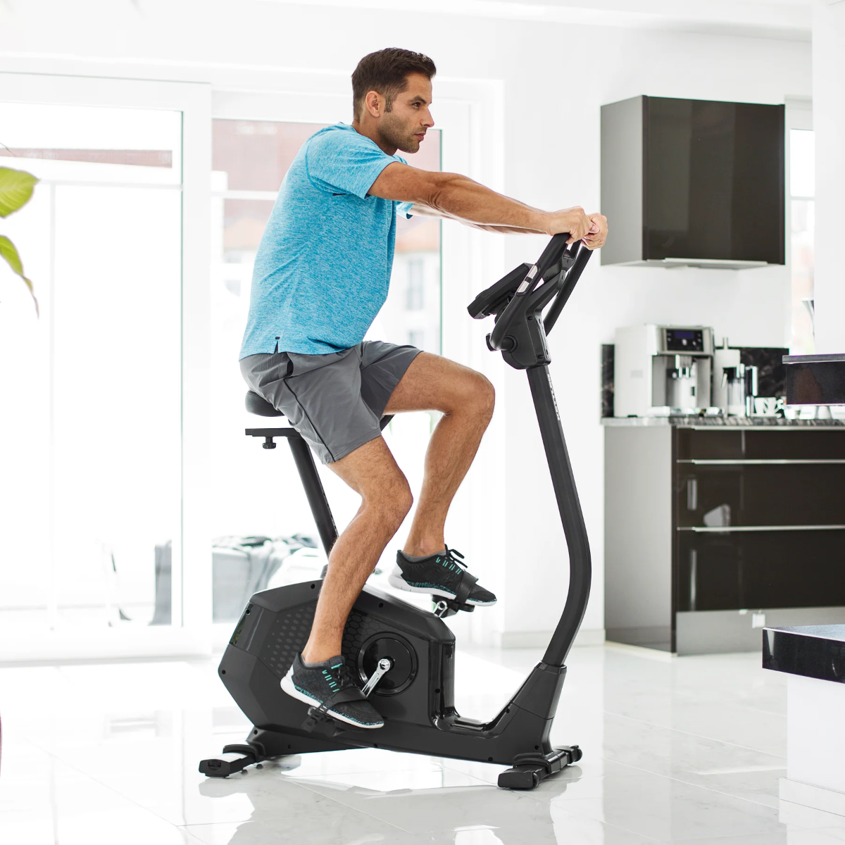 Revo Upright Exercycle