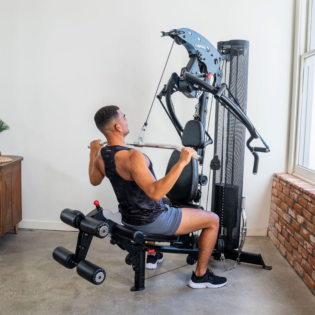 M2 Multi Gym