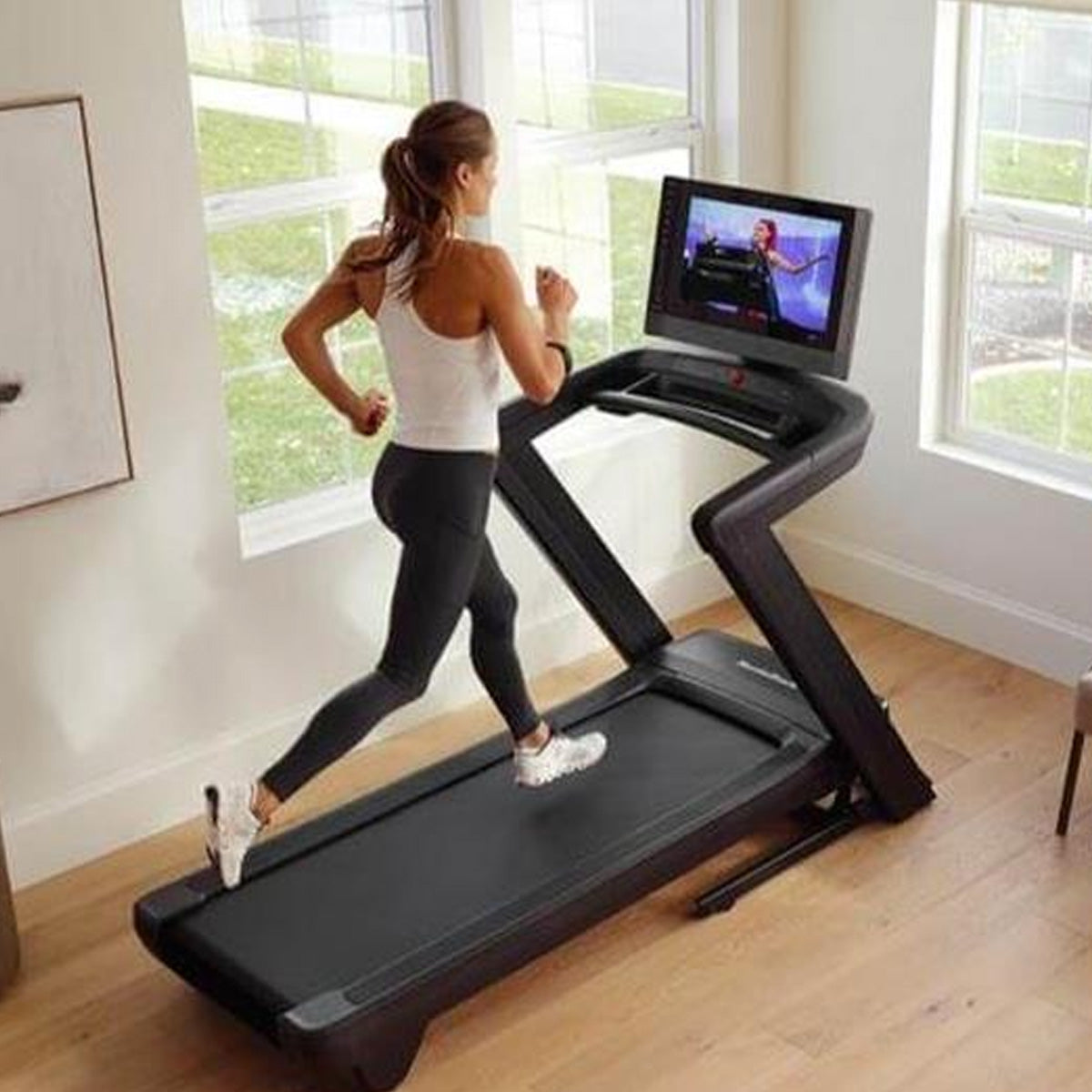 Ultra 2450 Treadmill 2025