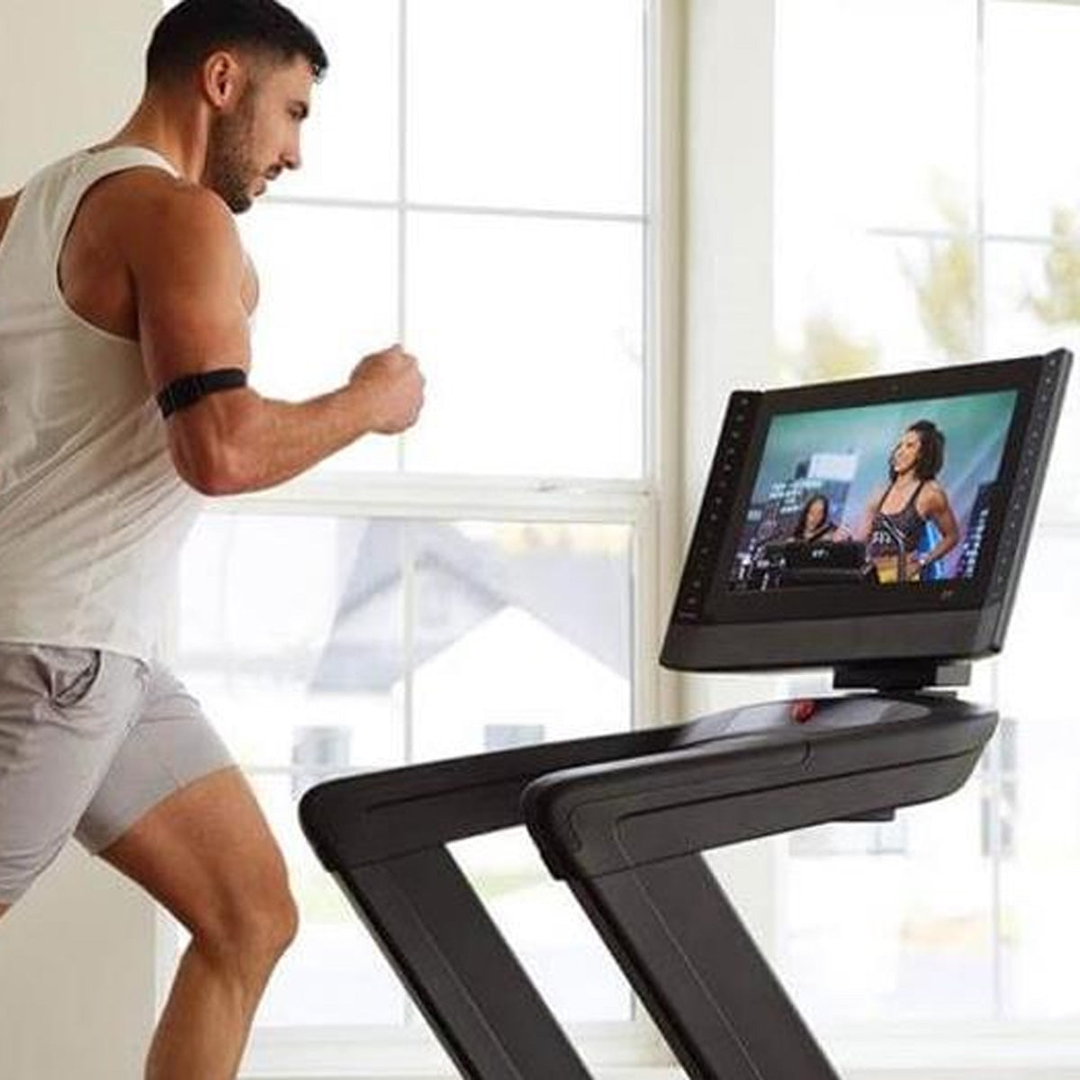 Ultra 2450 Treadmill 2025