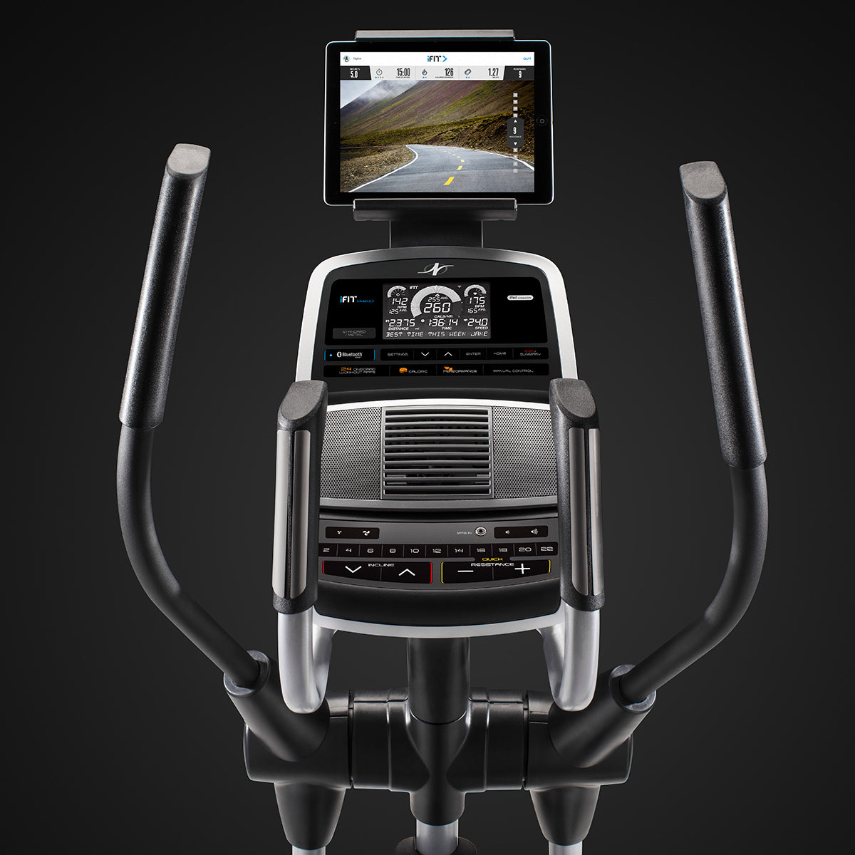 Space Saver SE7i Elliptical Crosstrainer - Floor model available at Wairau (Auckland) only