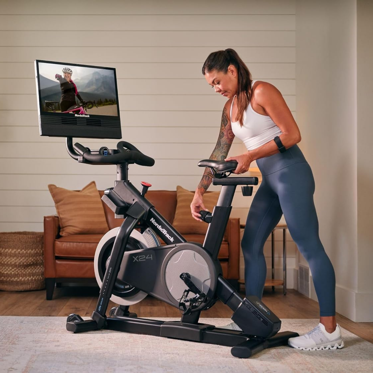 X24 Incline Studio Exercycle