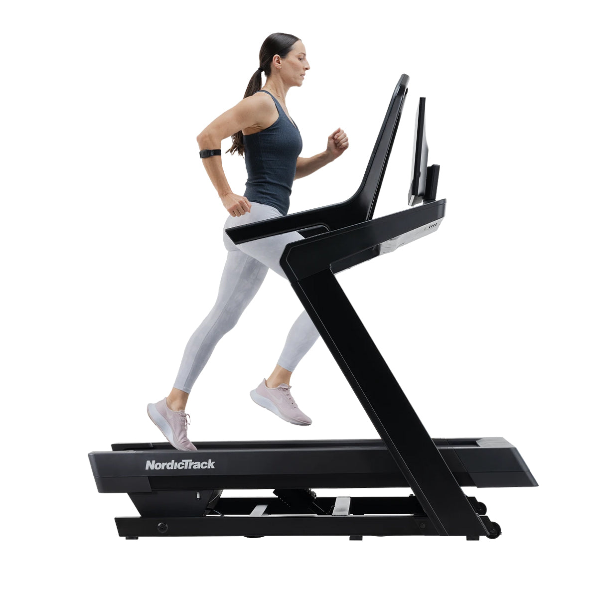 X24i Incline Trainer
