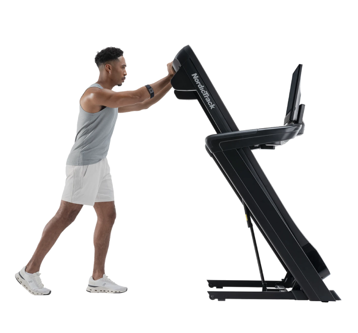 NT_Treadmill_Ultra_2450_2024_05_Space_Saverr