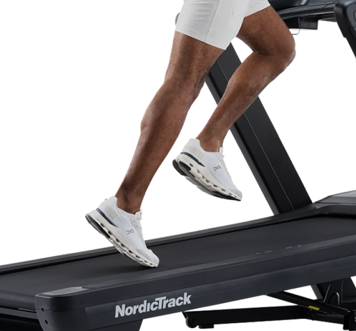 NT_Treadmill_Ultra_2450_2024_07_Runnersflex-Cushioning