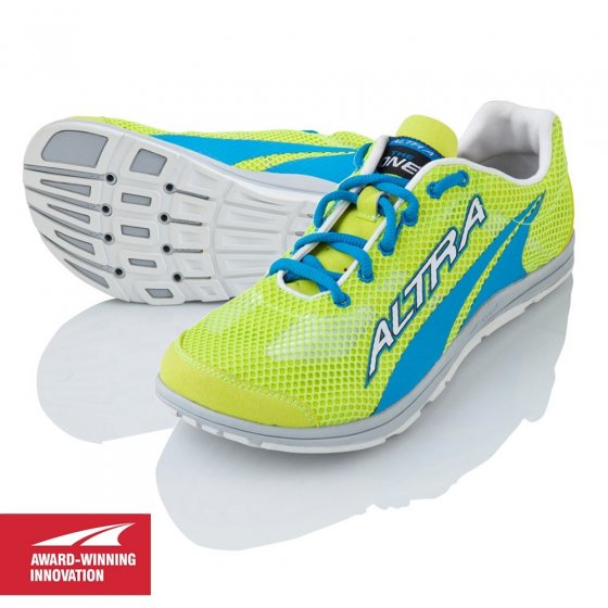 altra training shoes